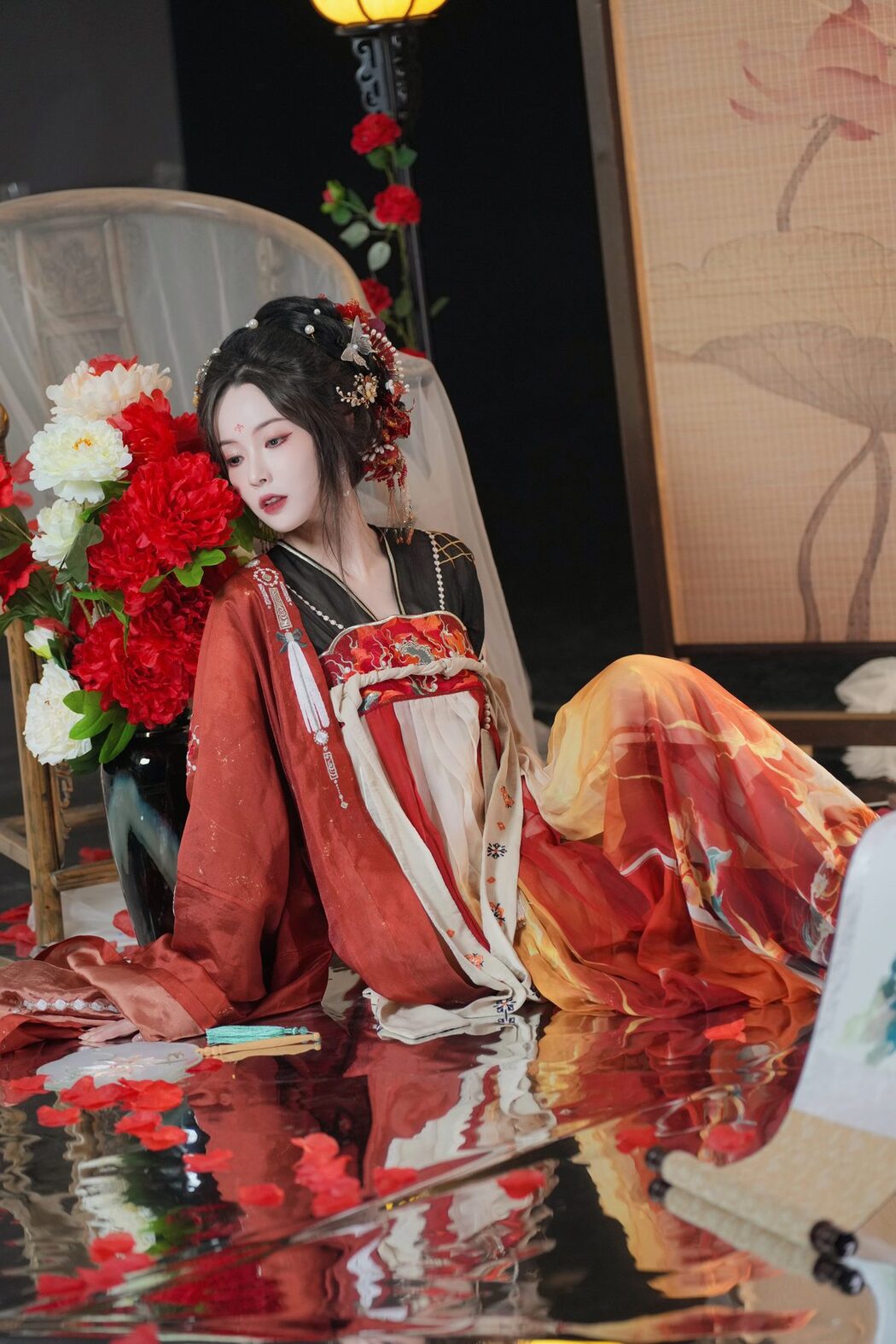 YiTuYu艺图语 Vol.4522 Vi Ge Vivian