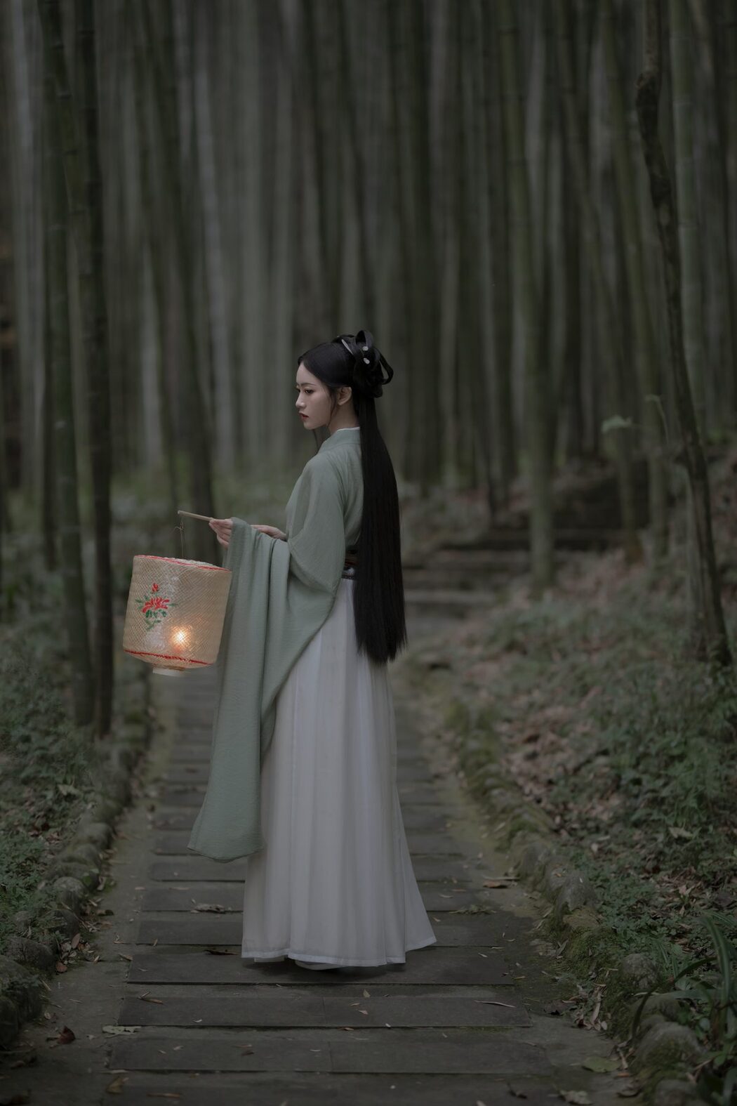 YiTuYu艺图语 Vol.4637 Lin Aki Nai