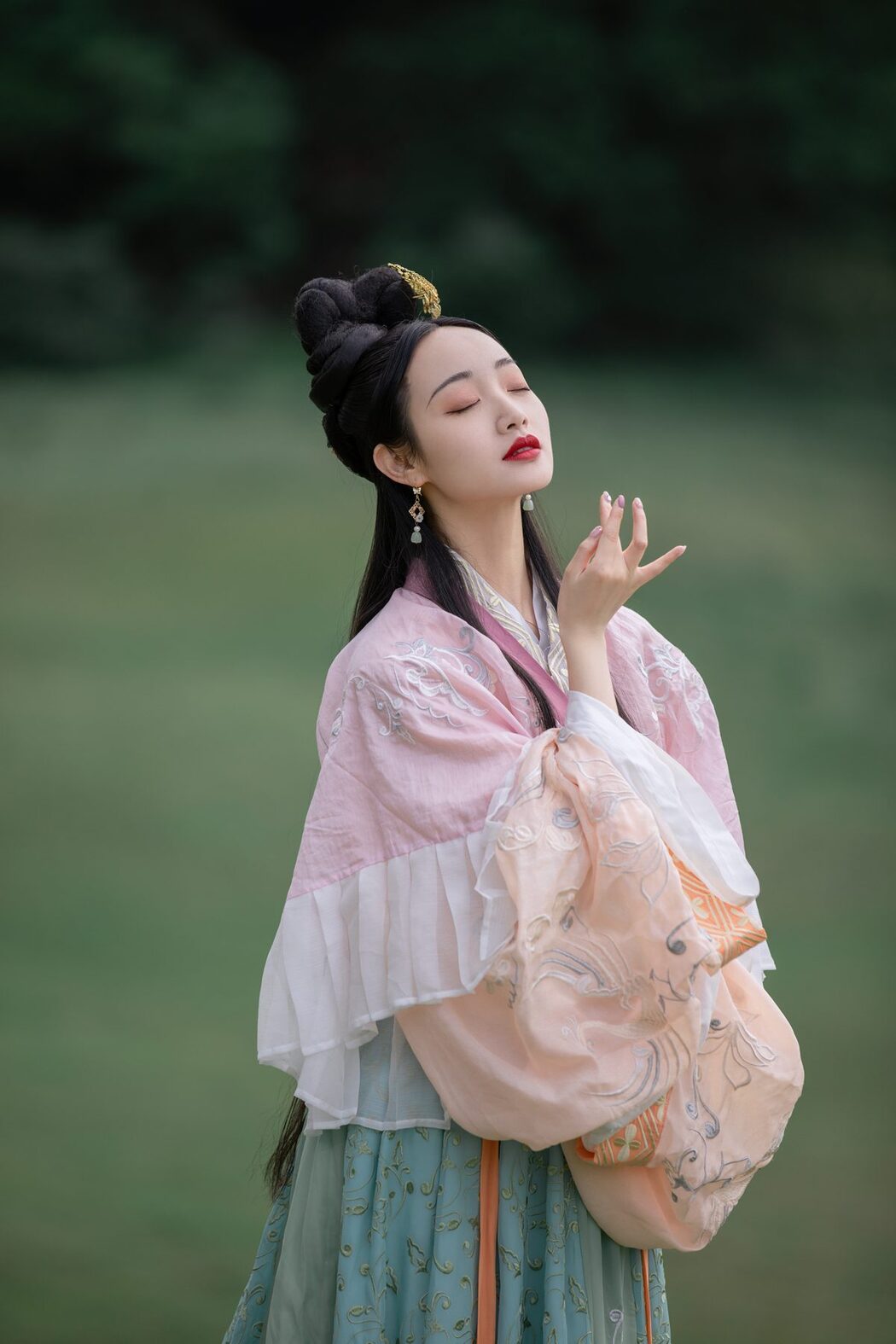 YiTuYu艺图语 Vol.4585 Ling Zi Xi