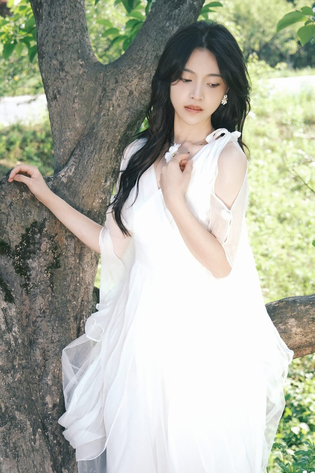 YiTuYu艺图语 Vol.4523 Lu Rou Chi Bu Bao
