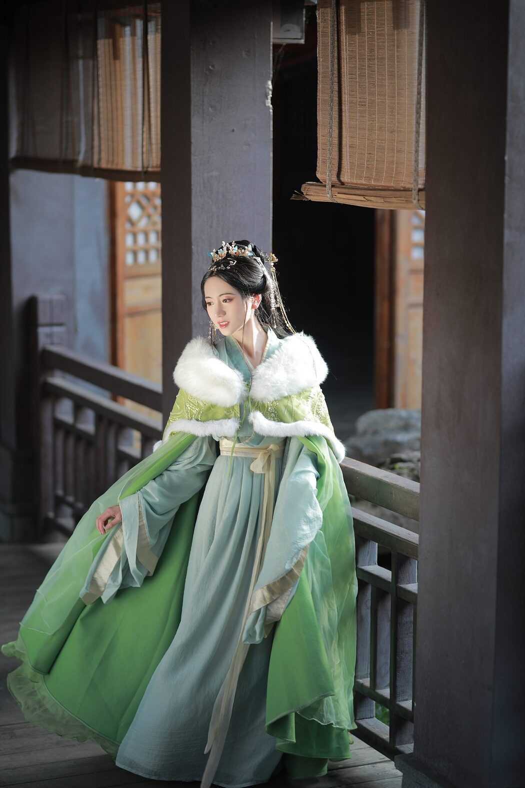 YiTuYu艺图语 Vol.4626 Yu Jin