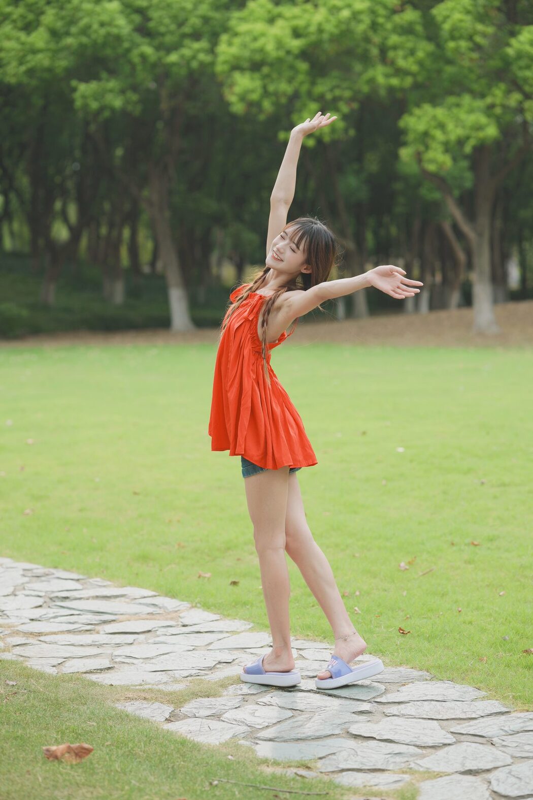 YiTuYu艺图语 Vol.4659 Tu Zi Zzz Bu Chi Hu Luo Bo