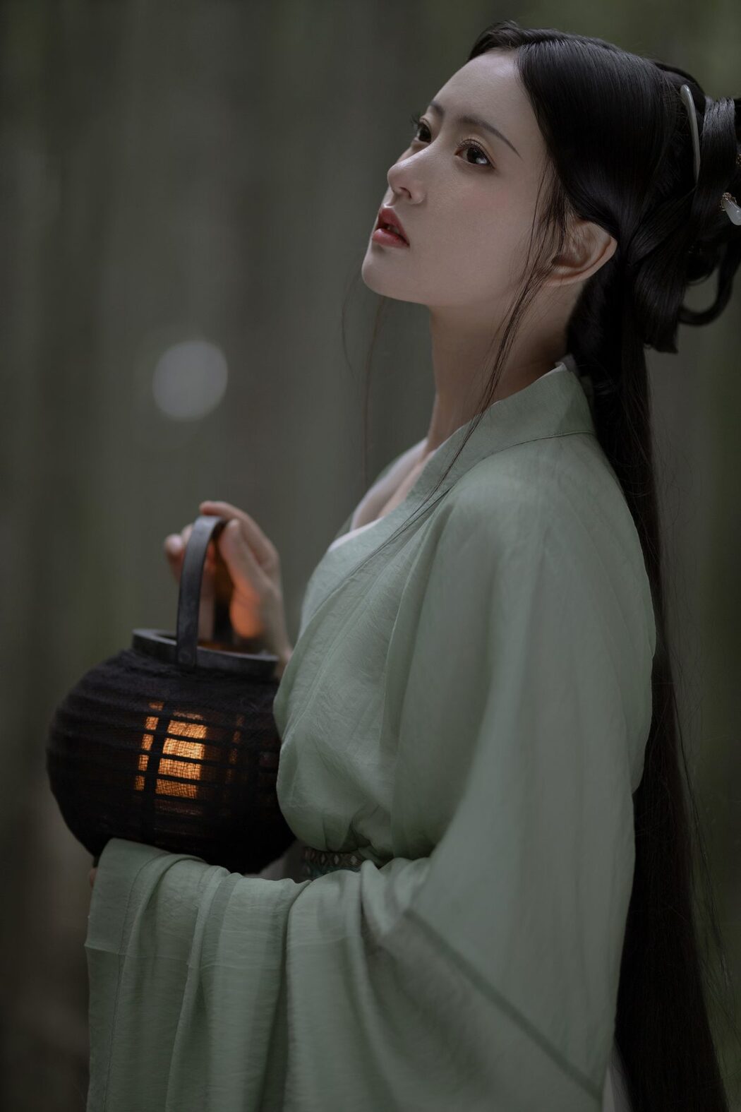 YiTuYu艺图语 Vol.4637 Lin Aki Nai