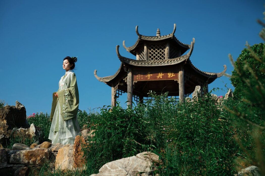 YiTuYu艺图语 Vol.4607 Yi Xuan
