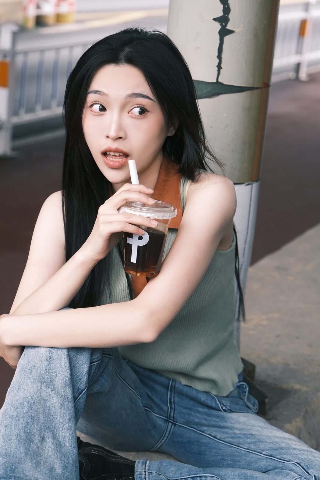 YiTuYu艺图语 Vol.4618 Lu Rou Chi Bu Bao