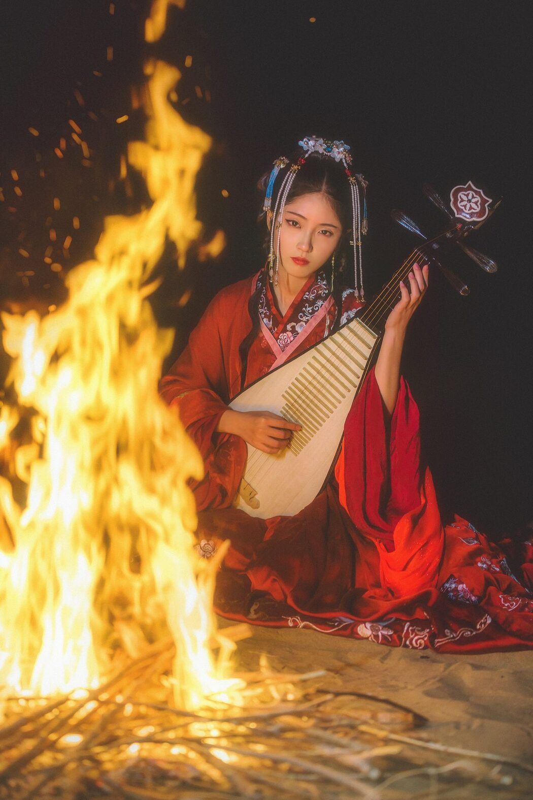YiTuYu艺图语 Vol.4524 Xiao Wen Nuan Xiang Yao Ge Da Tai Yang