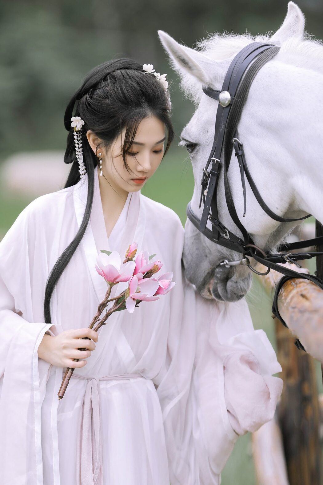 YiTuYu艺图语 Vol.4600 Zhi Zhi Qi
