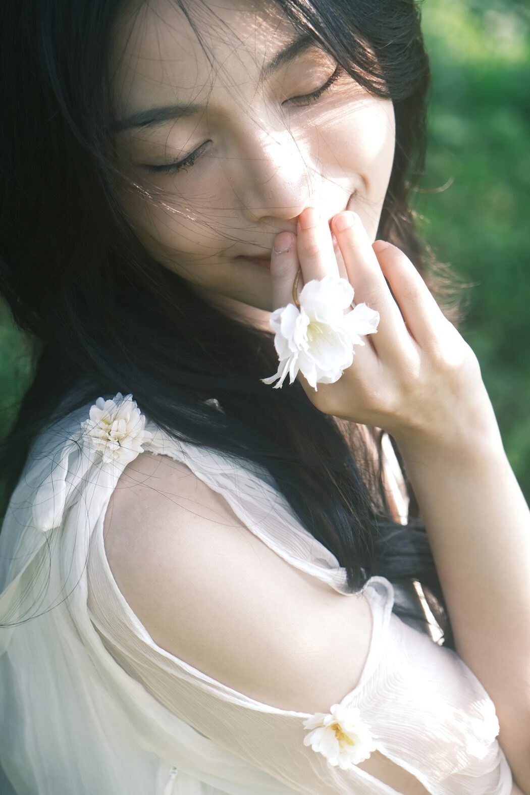 YiTuYu艺图语 Vol.4523 Lu Rou Chi Bu Bao