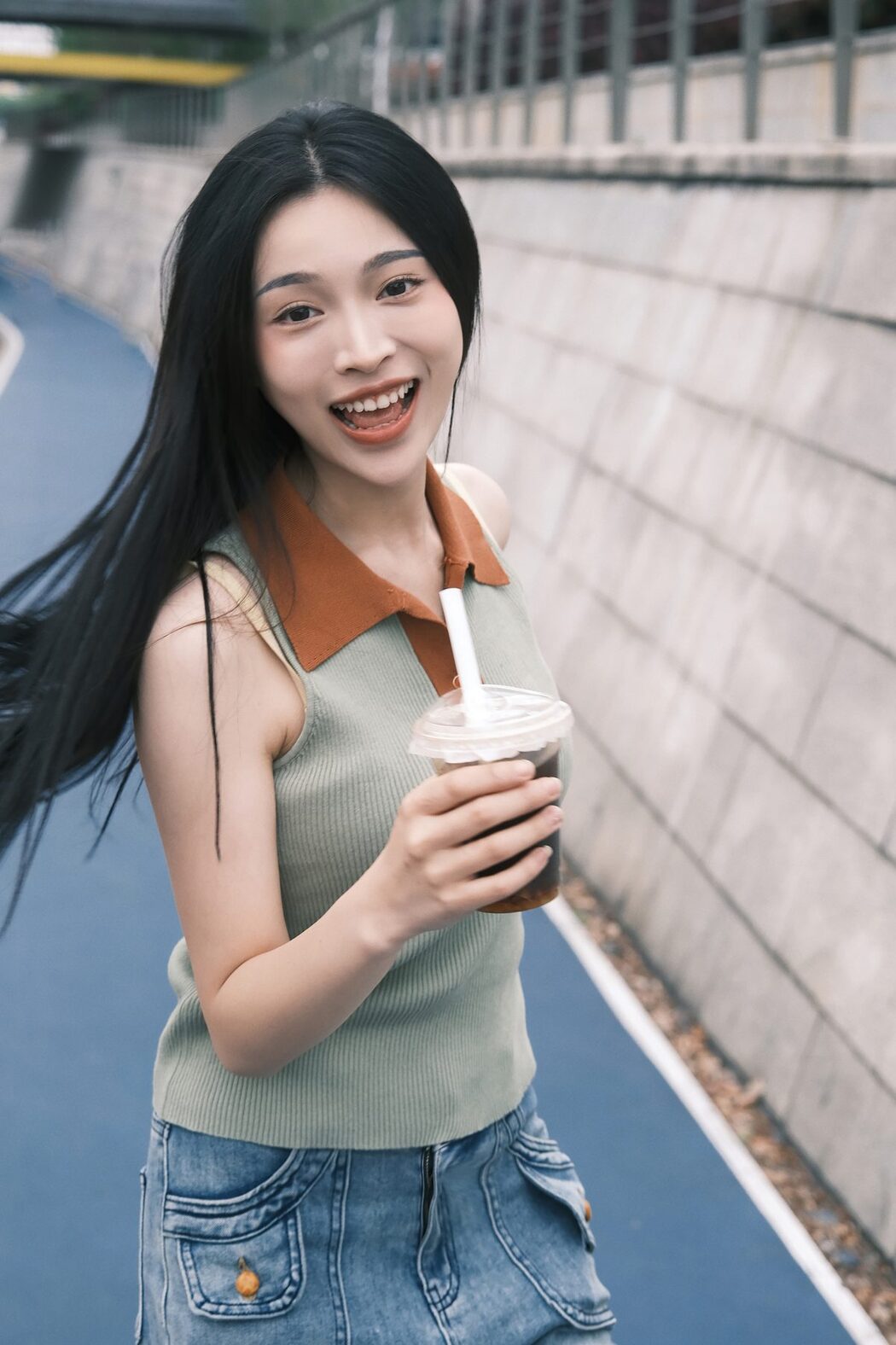 YiTuYu艺图语 Vol.4618 Lu Rou Chi Bu Bao
