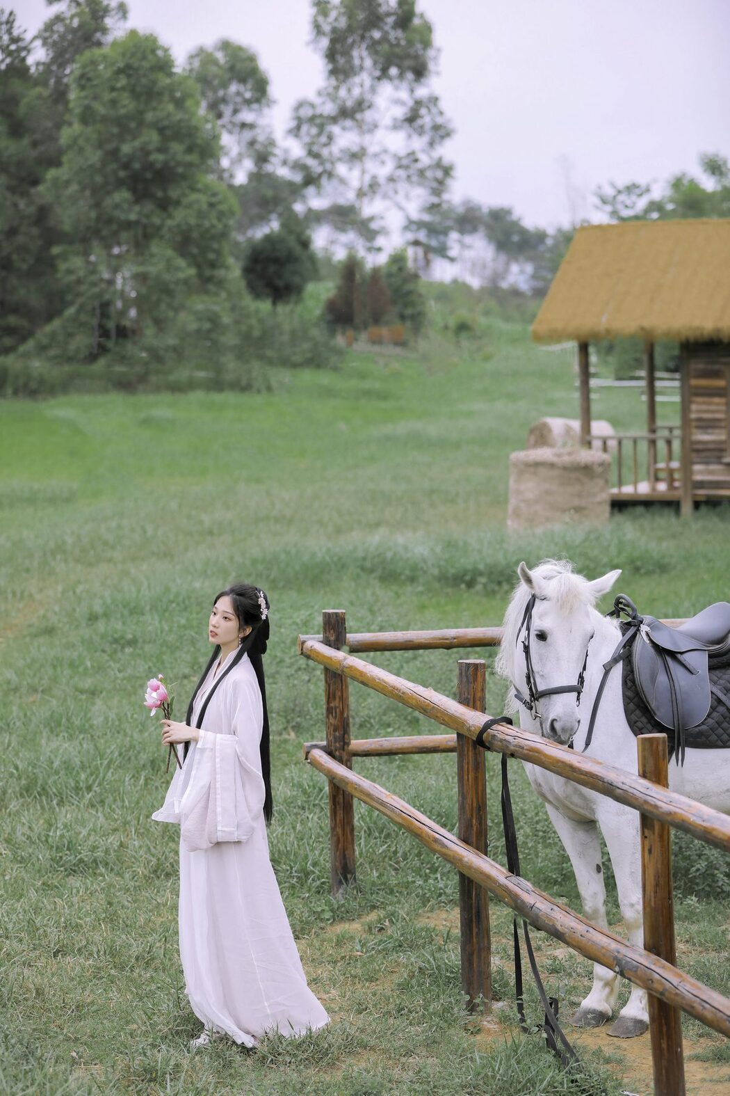 YiTuYu艺图语 Vol.4600 Zhi Zhi Qi