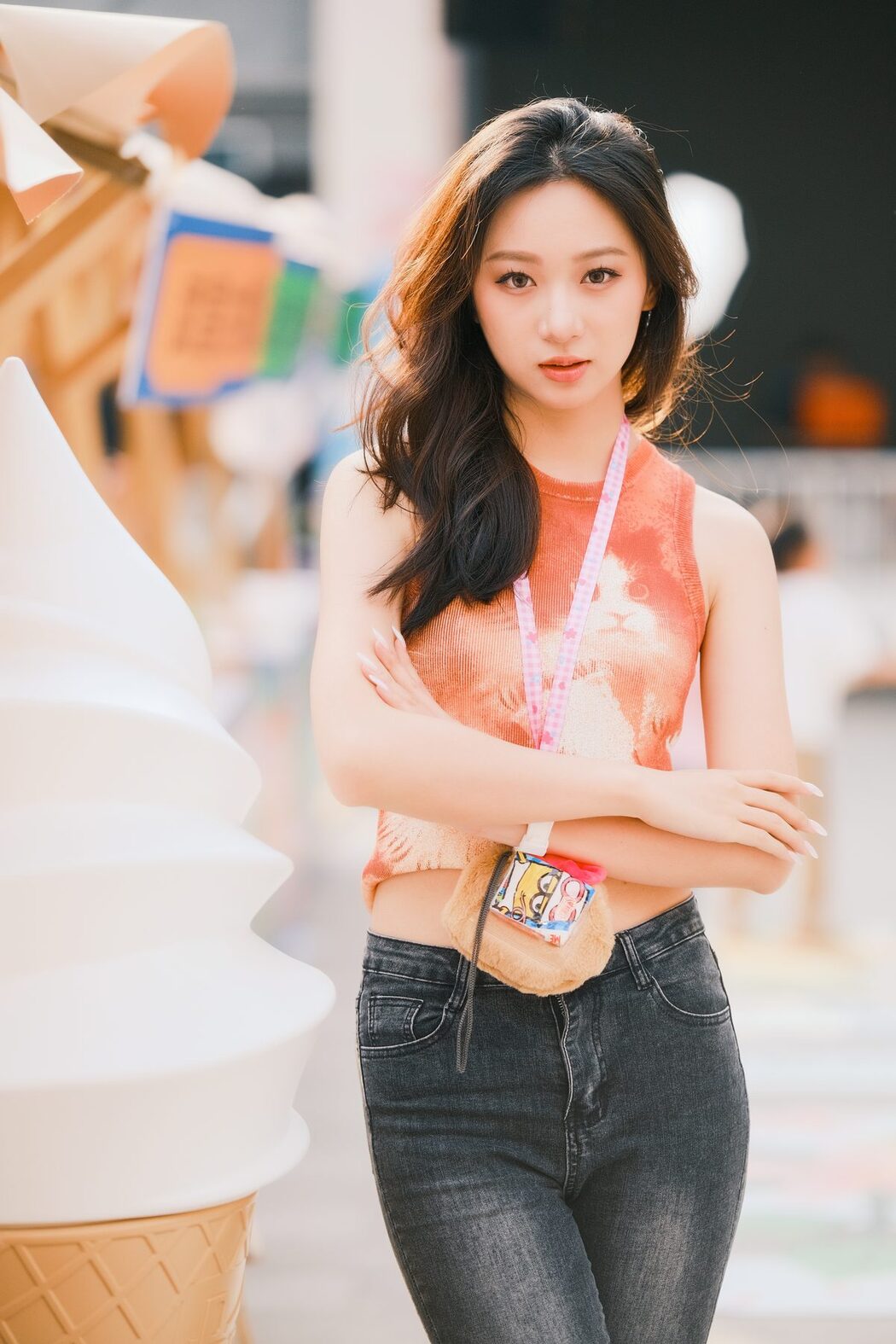 YiTuYu艺图语 Vol.4583 Lu Lu