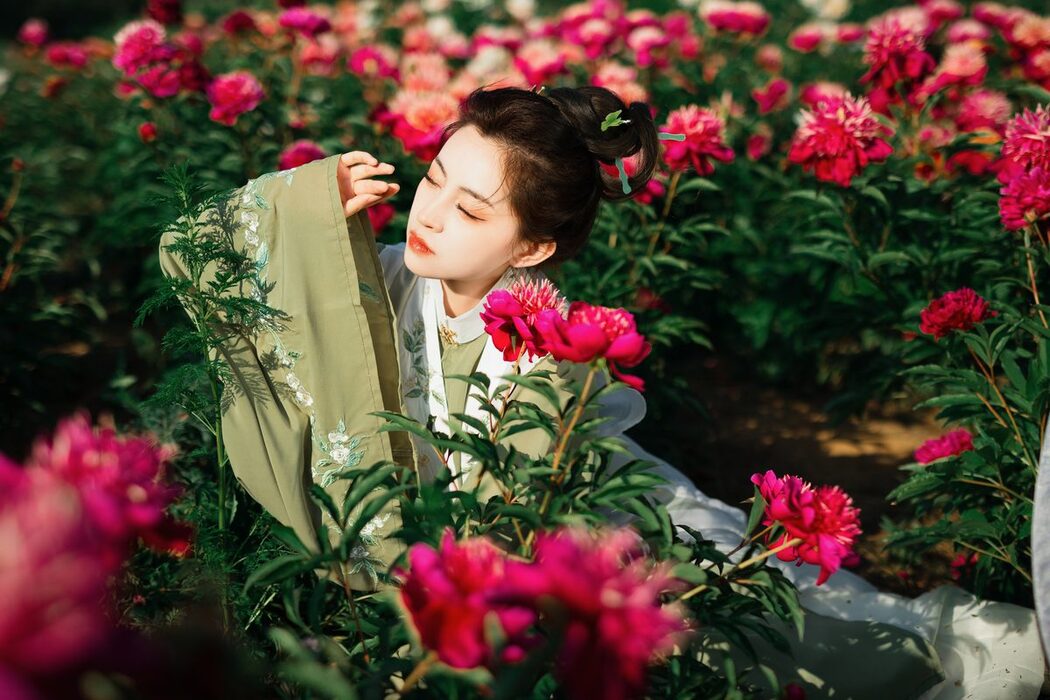 YiTuYu艺图语 Vol.4607 Yi Xuan