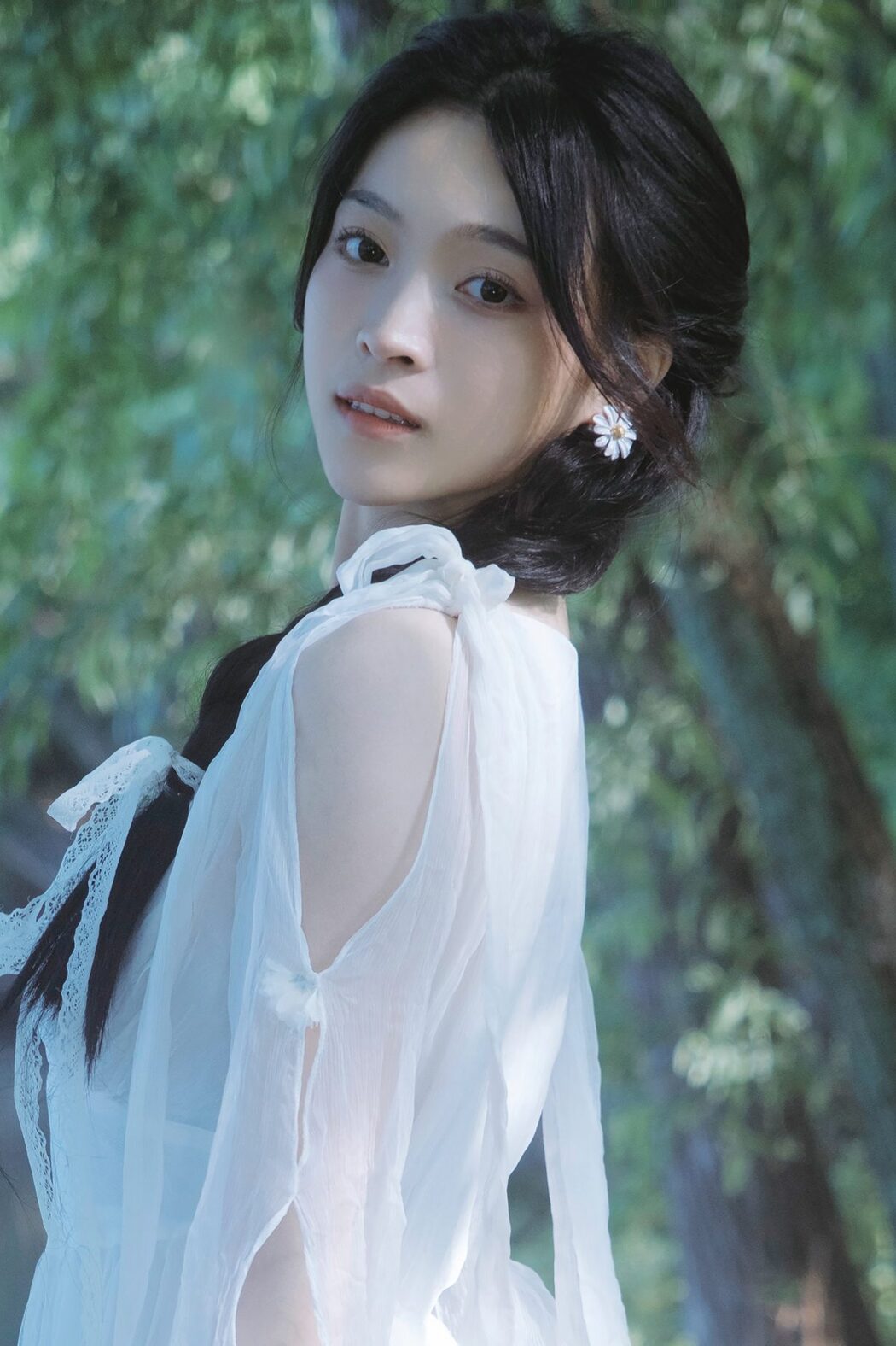 YiTuYu艺图语 Vol.4639 Lu Rou Chi Bu Bao