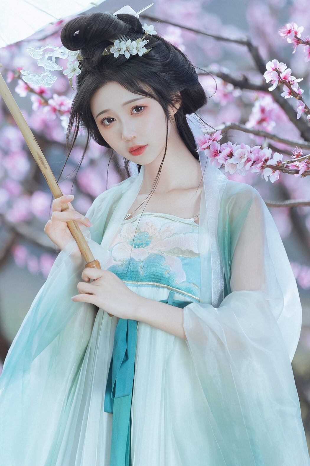 YiTuYu艺图语 Vol.4596 Qi Luo Sheng De Xiao Su Su Cover Photo