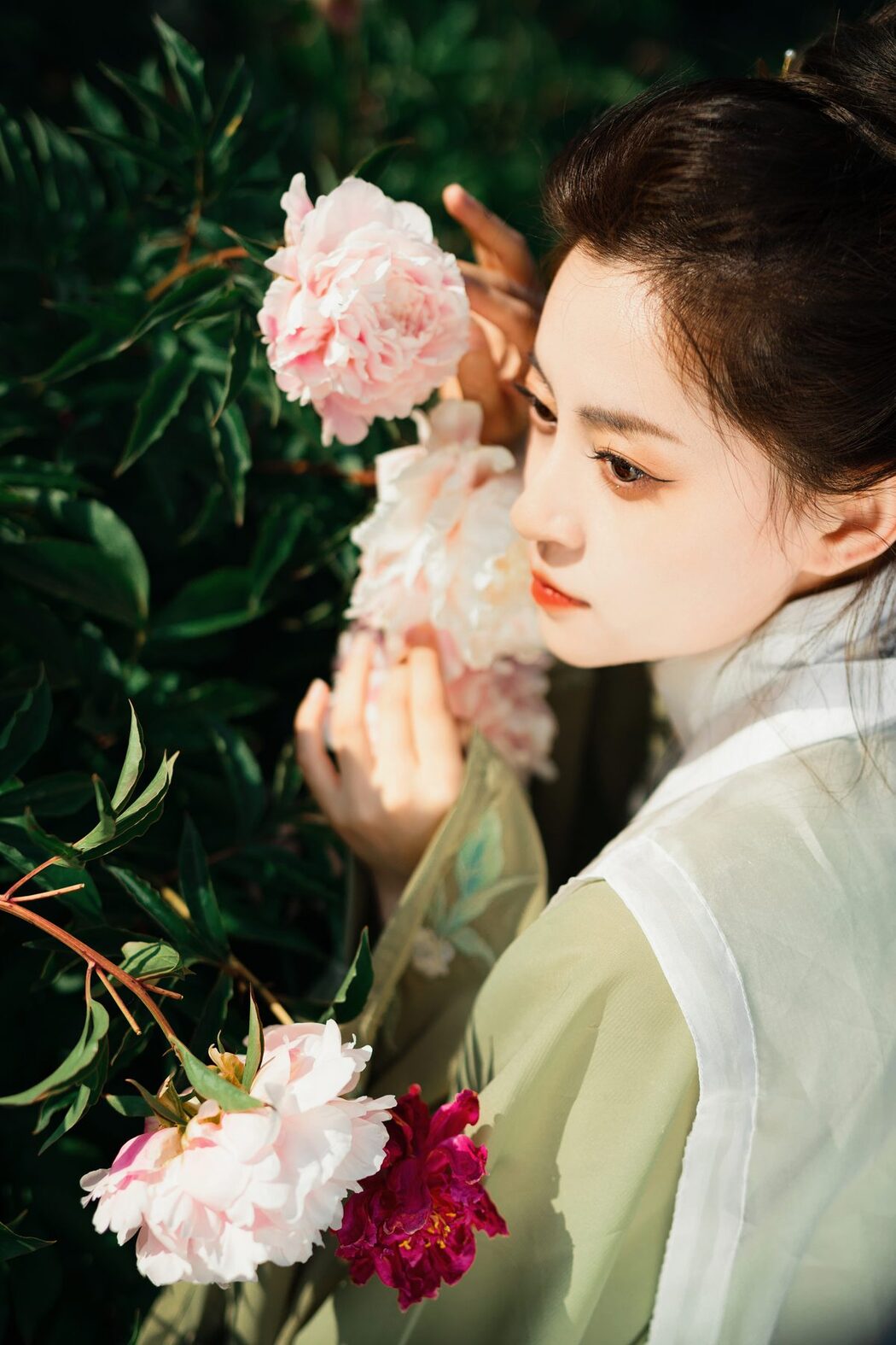 YiTuYu艺图语 Vol.4607 Yi Xuan