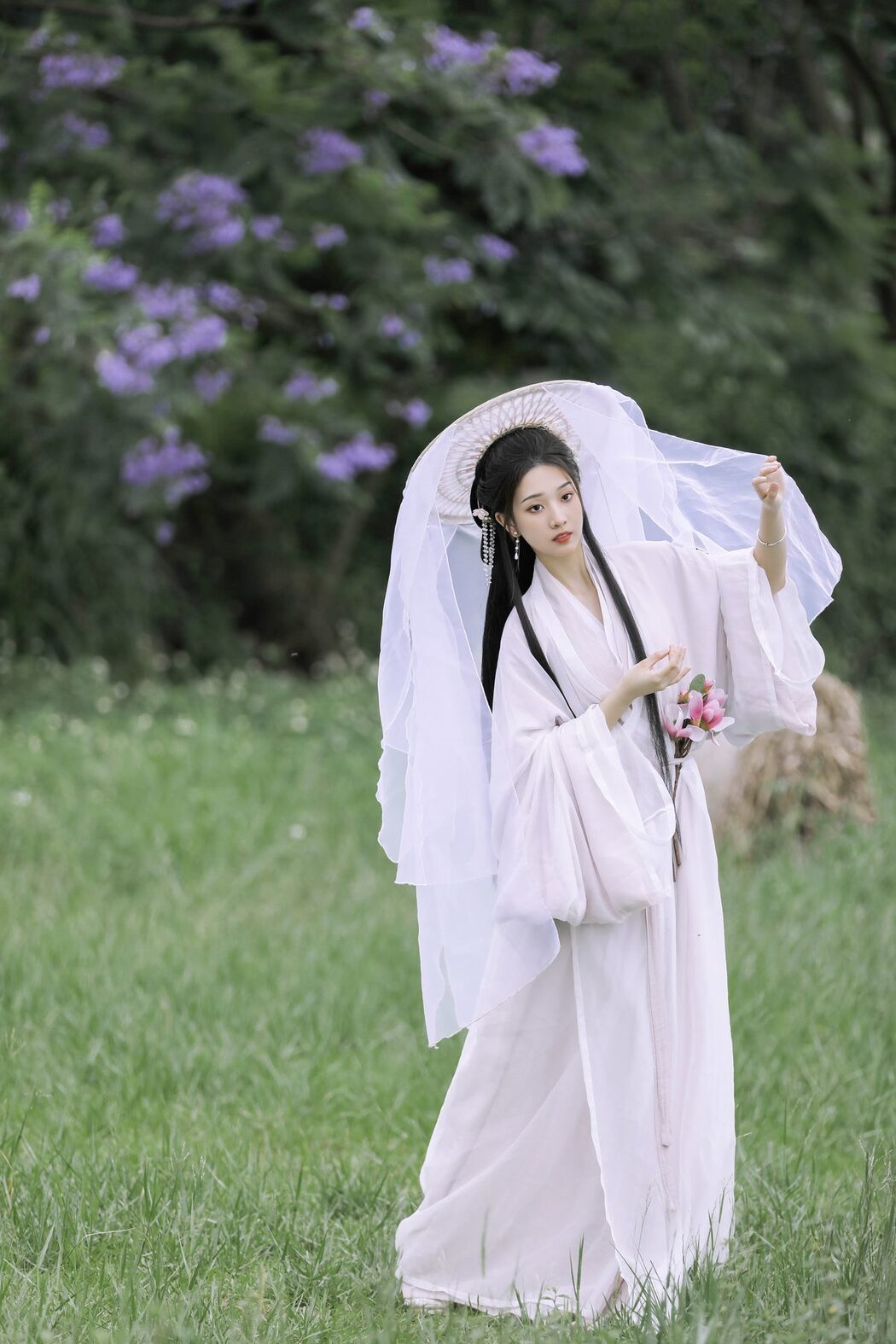 YiTuYu艺图语 Vol.4600 Zhi Zhi Qi