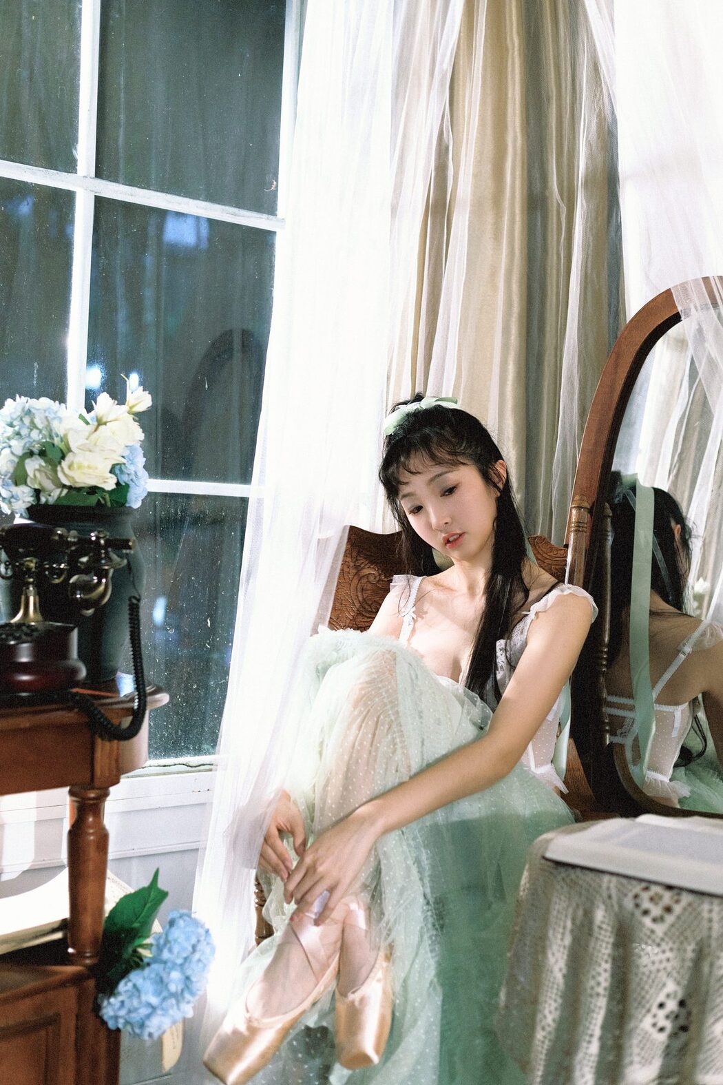 YiTuYu艺图语 Vol.4586 Wan Zi You Zhi Mao