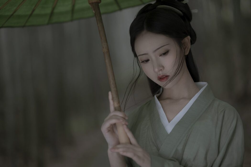 YiTuYu艺图语 Vol.4637 Lin Aki Nai