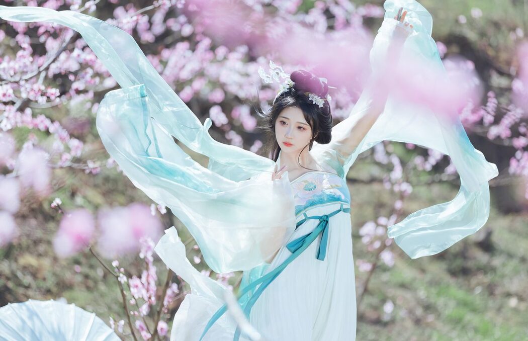 YiTuYu艺图语 Vol.4596 Qi Luo Sheng De Xiao Su Su