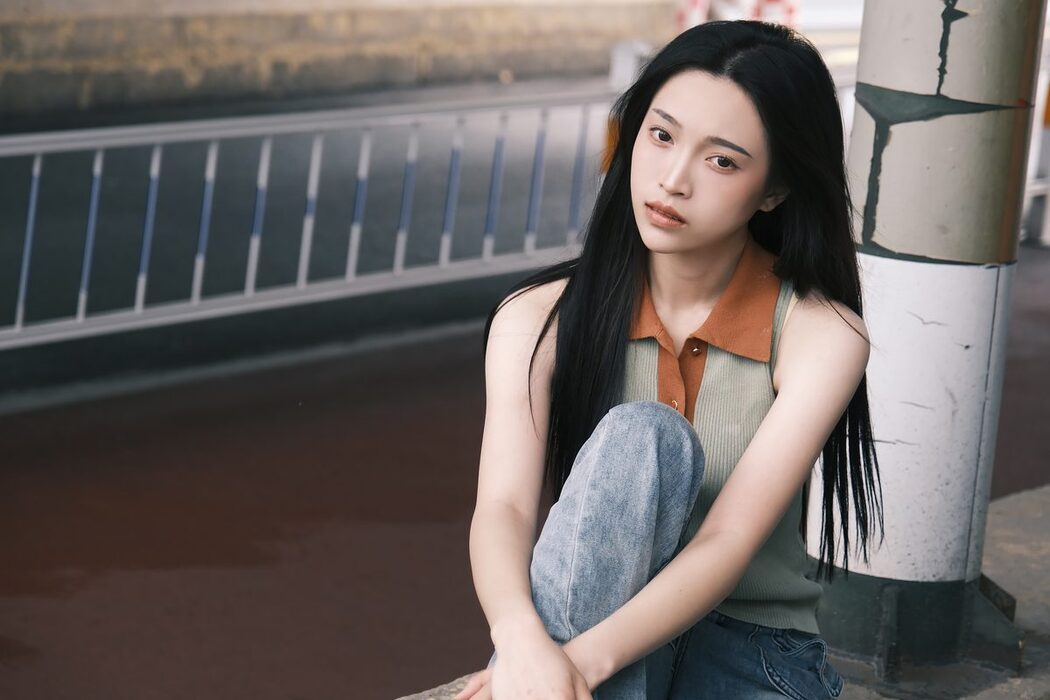 YiTuYu艺图语 Vol.4618 Lu Rou Chi Bu Bao