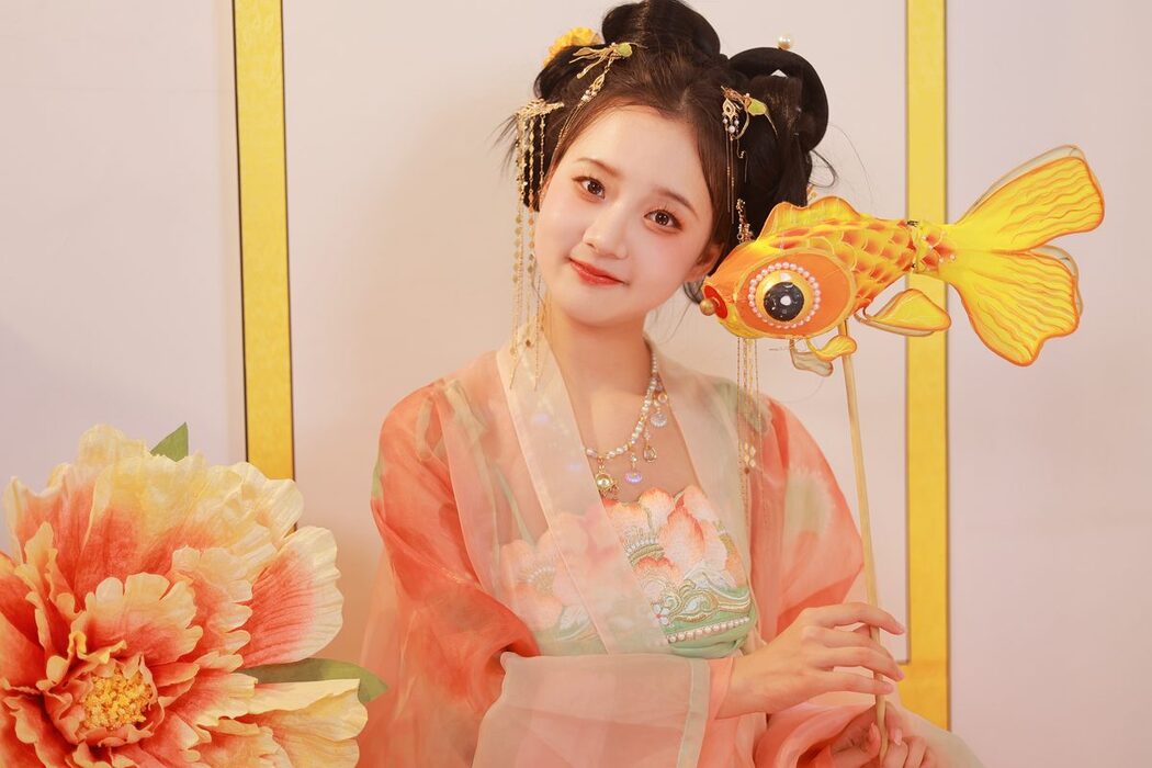 YiTuYu艺图语 Vol.4658 You Er Bai Bai