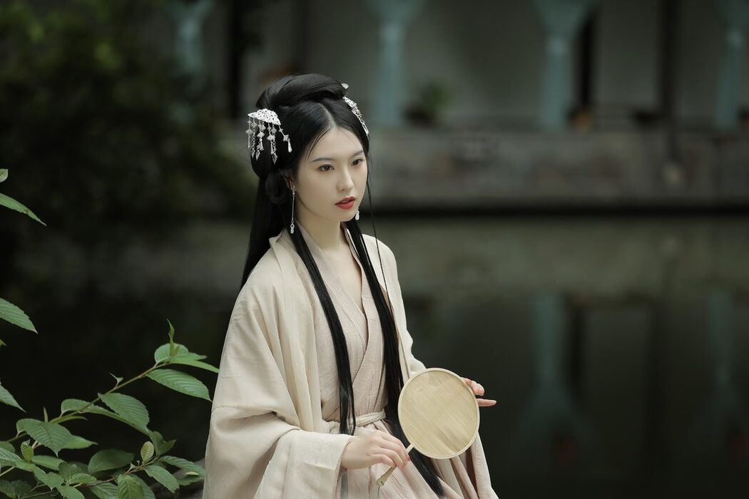 YiTuYu艺图语 Vol.4602 Xin Xin Zi