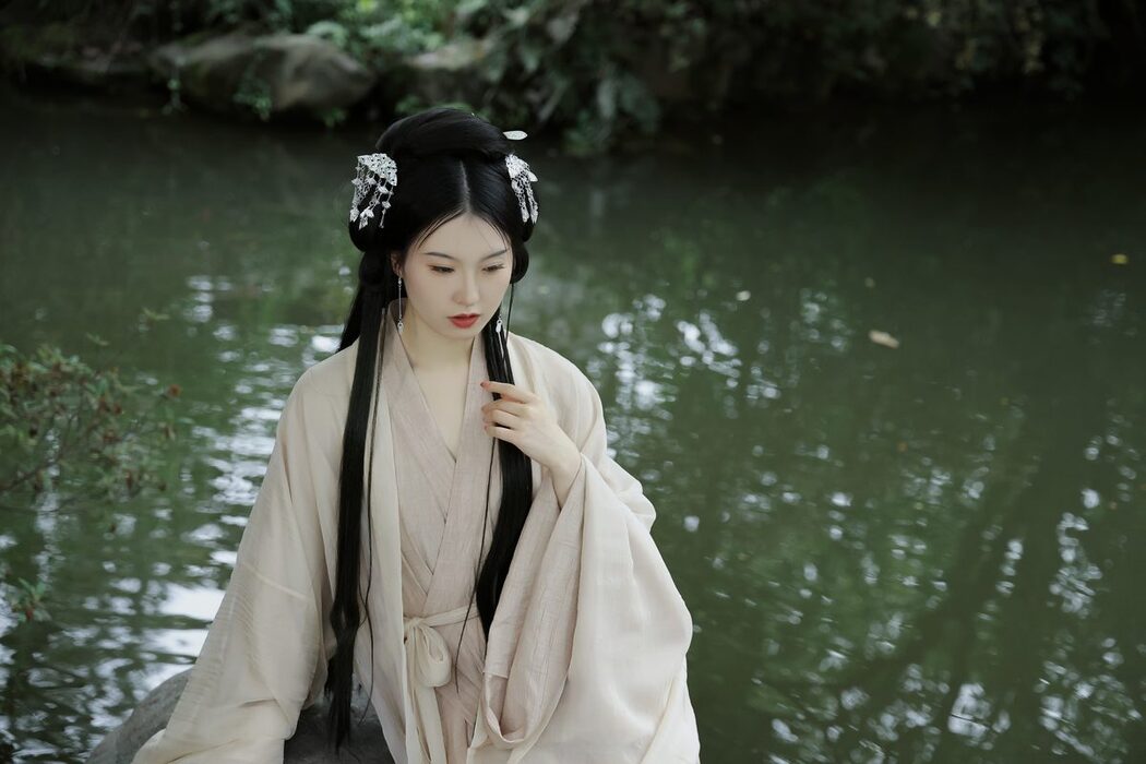 YiTuYu艺图语 Vol.4602 Xin Xin Zi