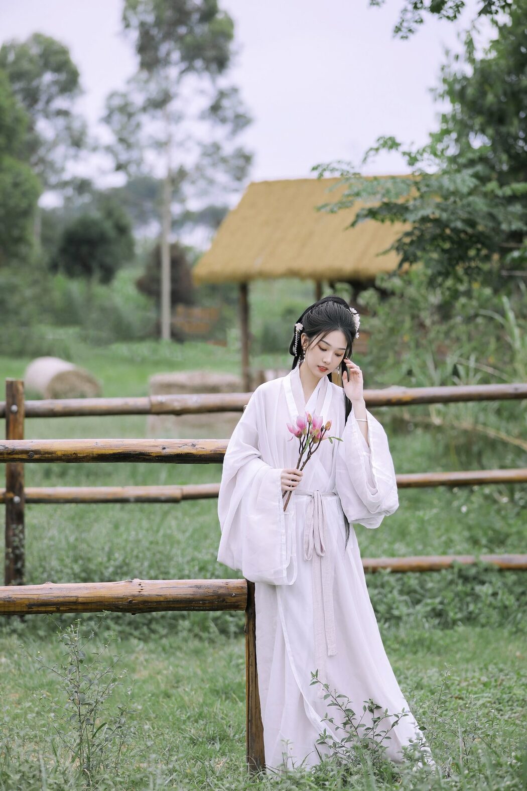 YiTuYu艺图语 Vol.4600 Zhi Zhi Qi