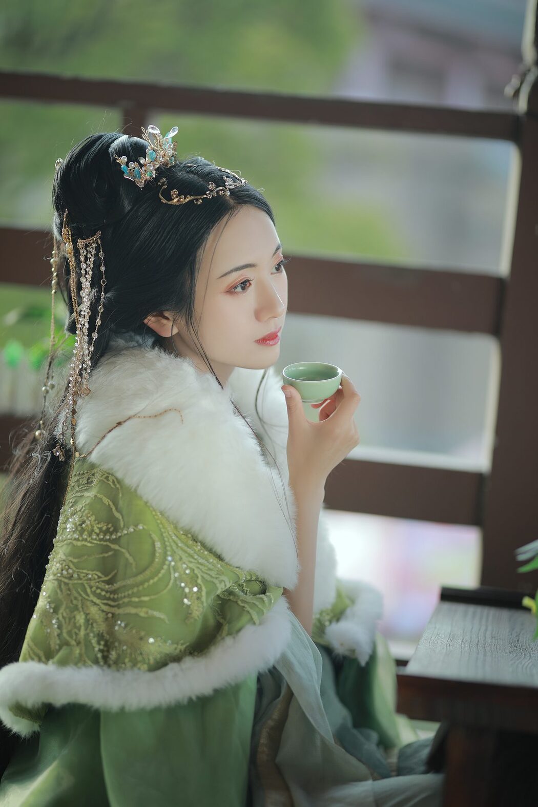 YiTuYu艺图语 Vol.4626 Yu Jin