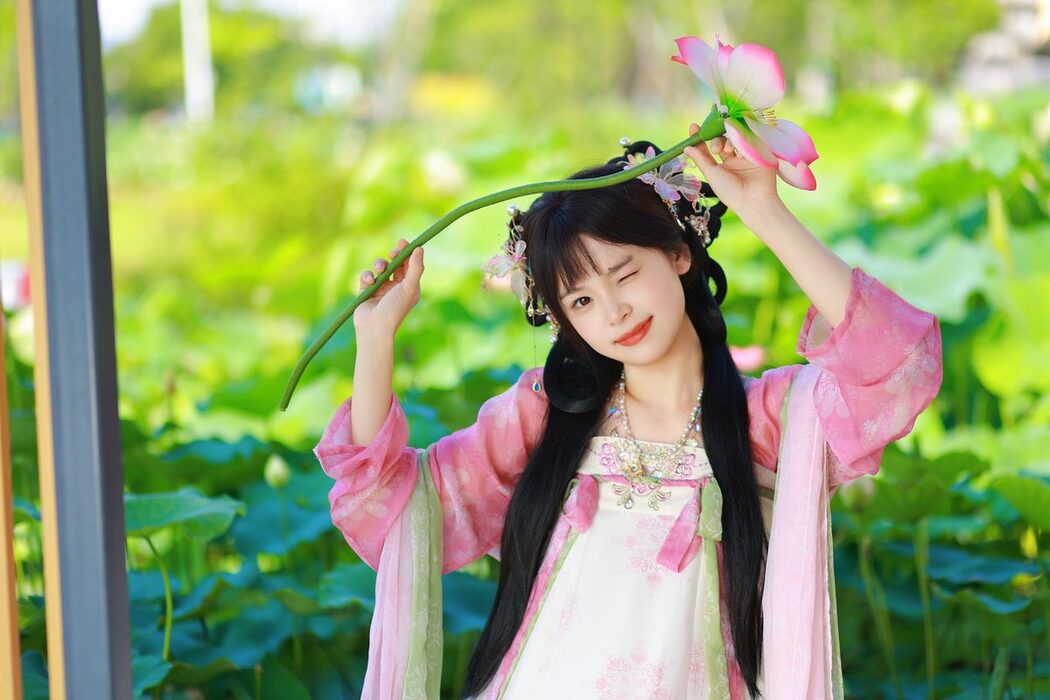 YiTuYu艺图语 Vol.4644 Chi Chi Qing Yu Biao