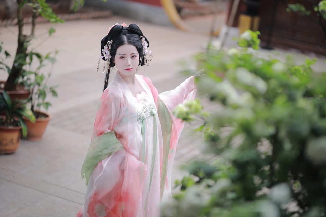 YiTuYu艺图语 Vol.4556 Ting Ting