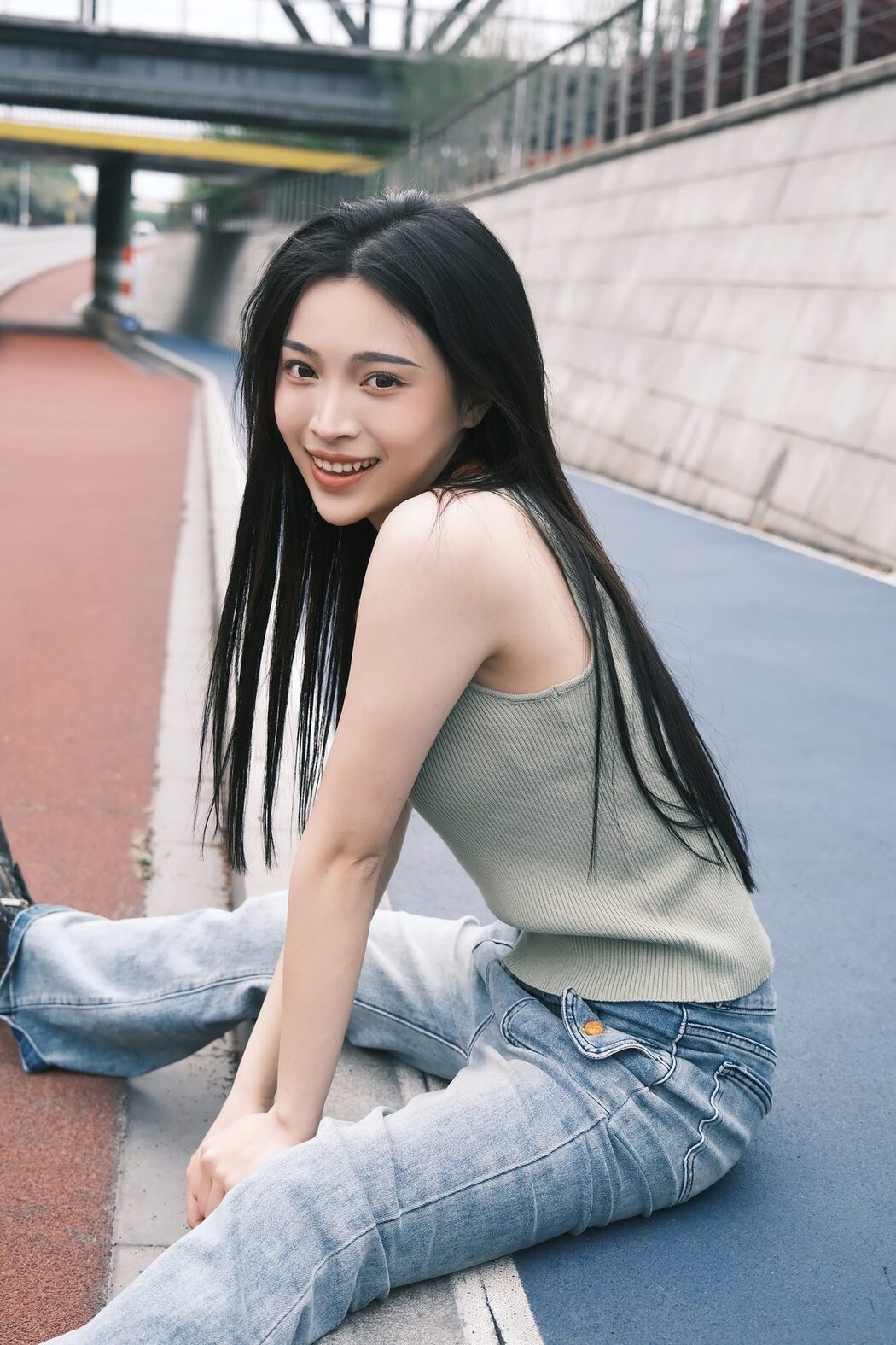 YiTuYu艺图语 Vol.4618 Lu Rou Chi Bu Bao