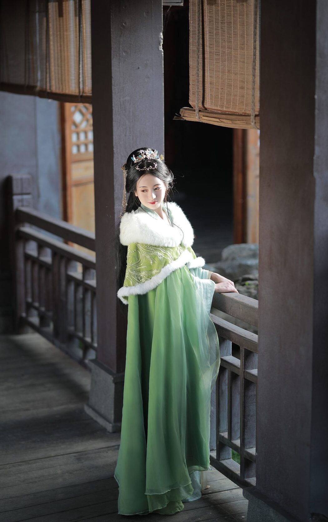 YiTuYu艺图语 Vol.4626 Yu Jin