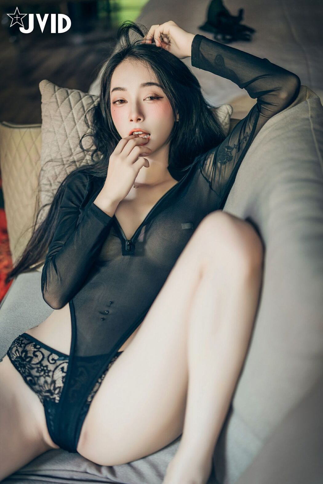 JVID Piao Piao Ge 飄飄哥 – 巨乳女神飄飄身上滿滿的黏稠甜點等你來品嘗 超色氣絕對硬爆 動漫般的身軀尺度超猛 Part01 (52P)