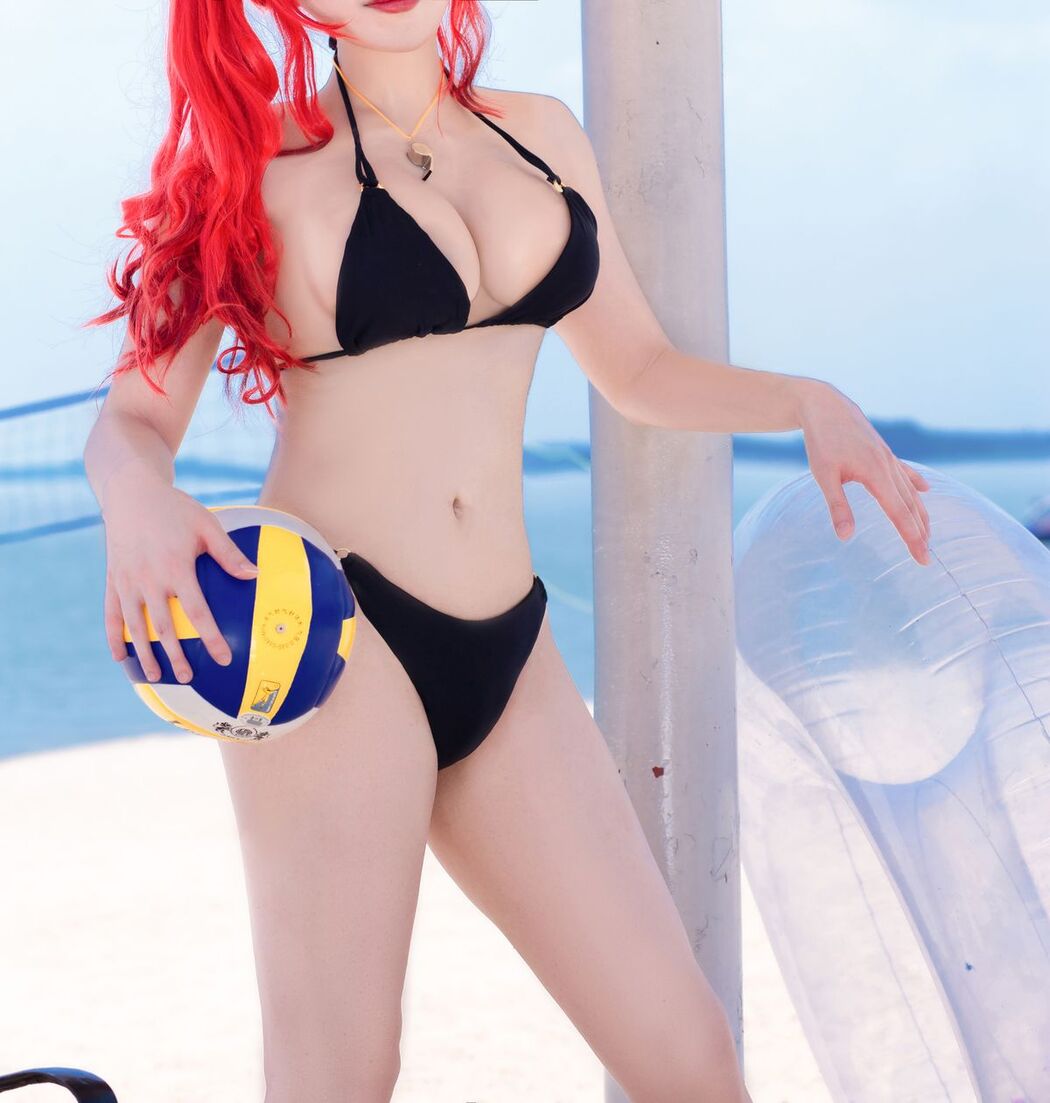 Coser@隼隼子 And 刺青Poi – 沙滩排球 (41P)