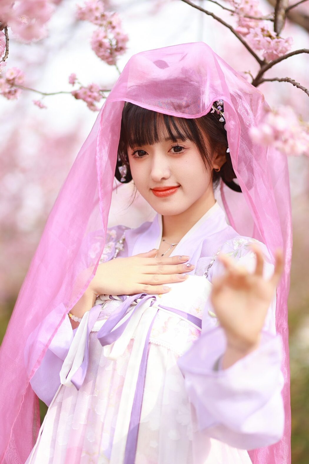 YiTuYu艺图语 Vol.4683 Nuo Nuo Chi Nuo Mi