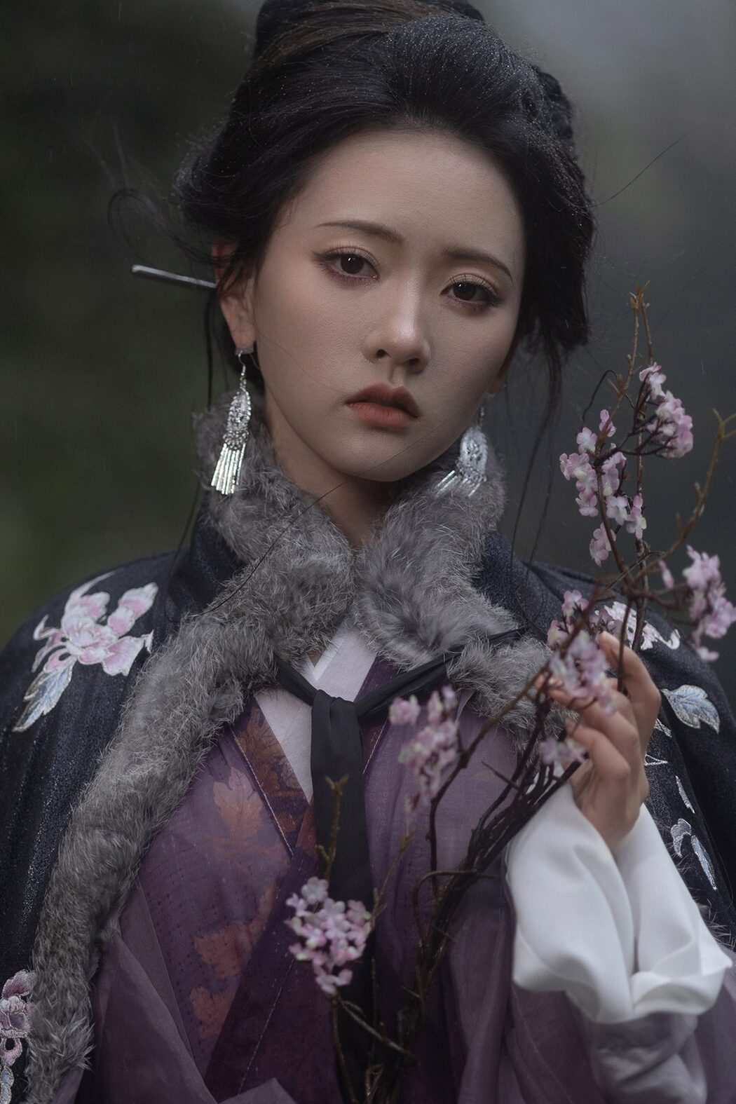 YiTuYu艺图语 Vol.4680 Lin Aki Nai Cover Photo