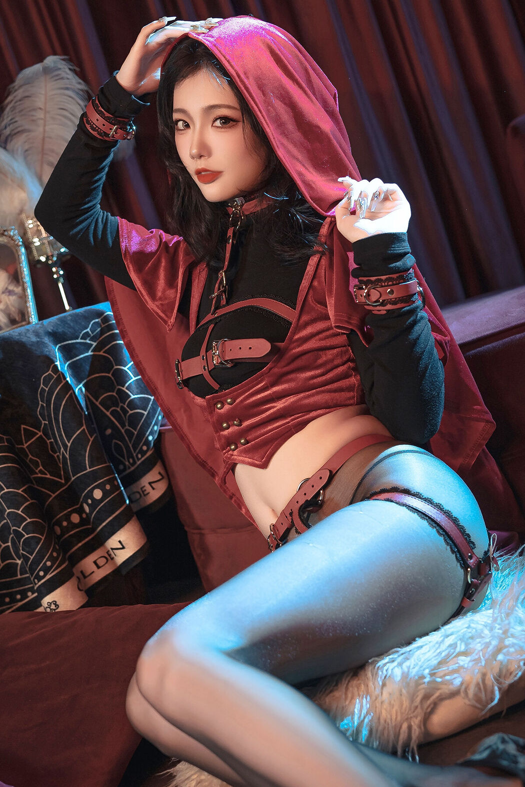 Coser@桃良阿宅 – 小红帽 Part2 (60P) Cover Photo
