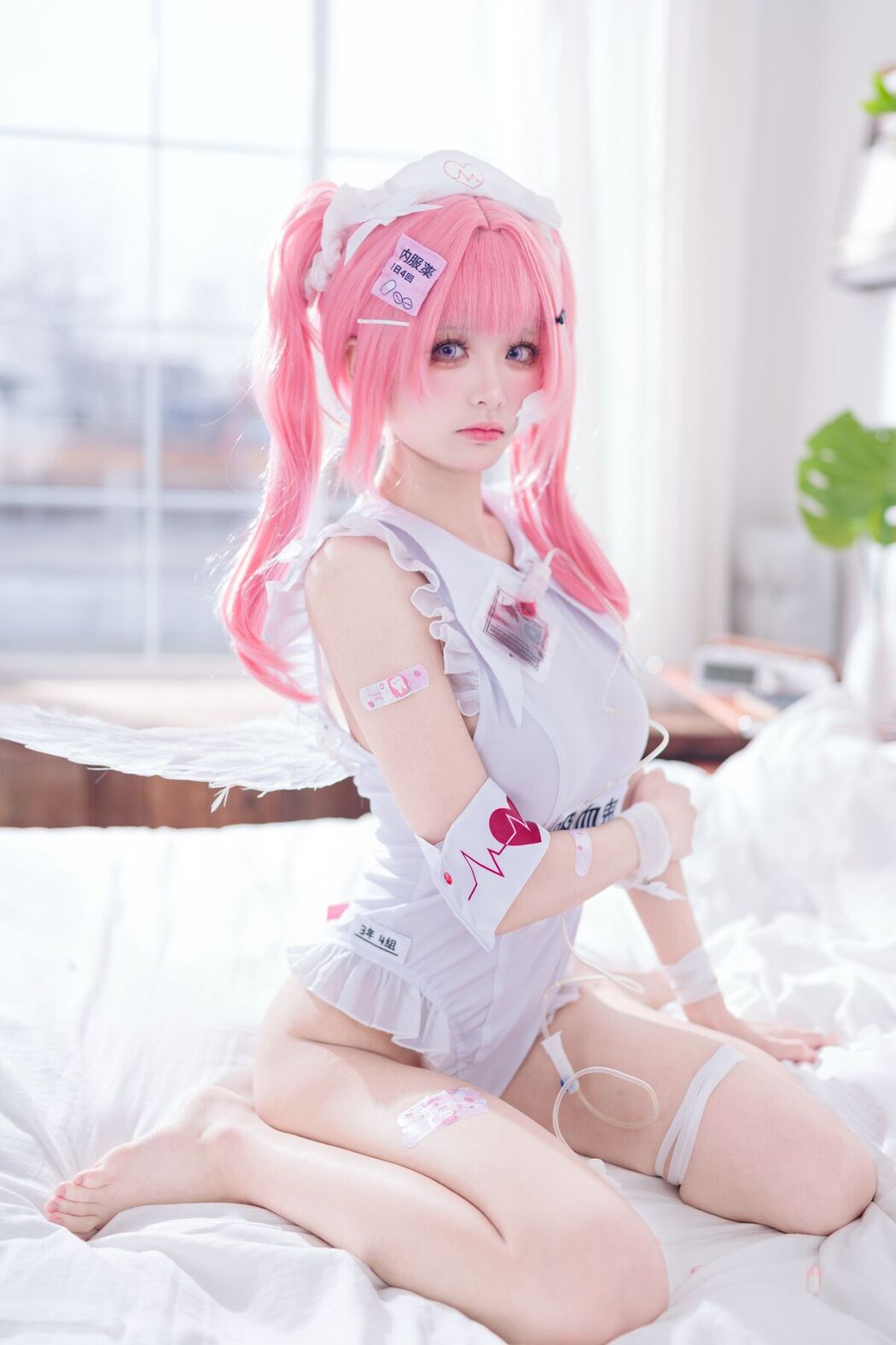Coser@九柒喵 – 小护士针筒 (49P)