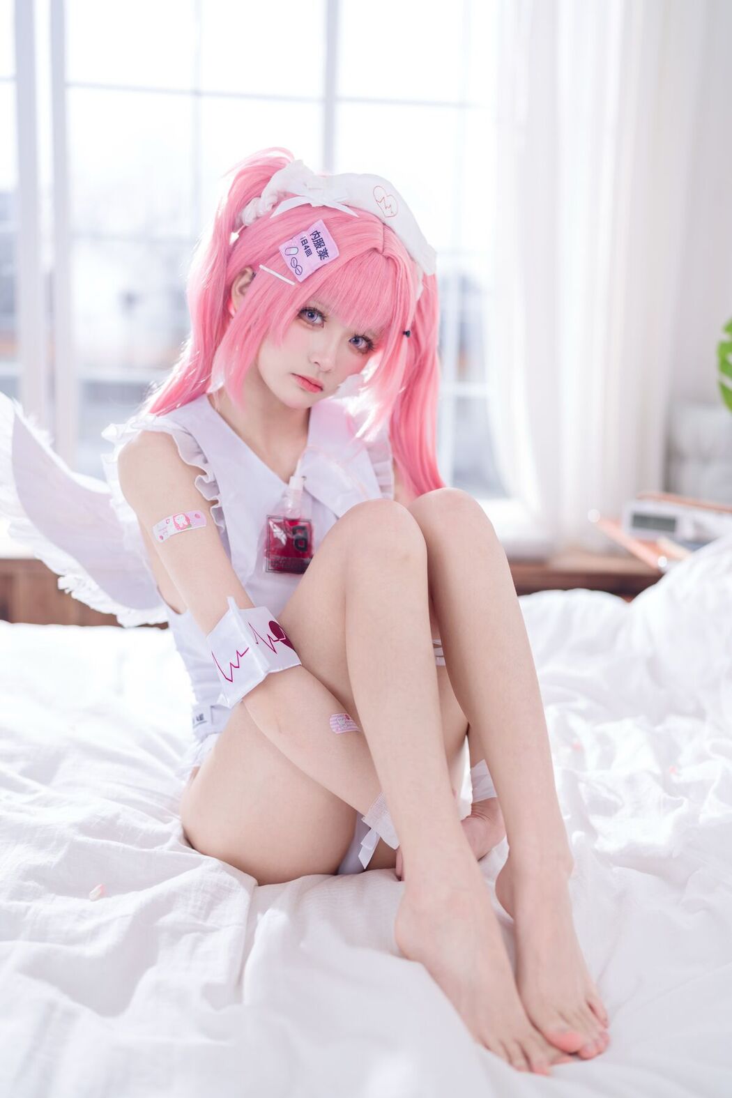 Coser@九柒喵 – 小护士针筒 (49P)