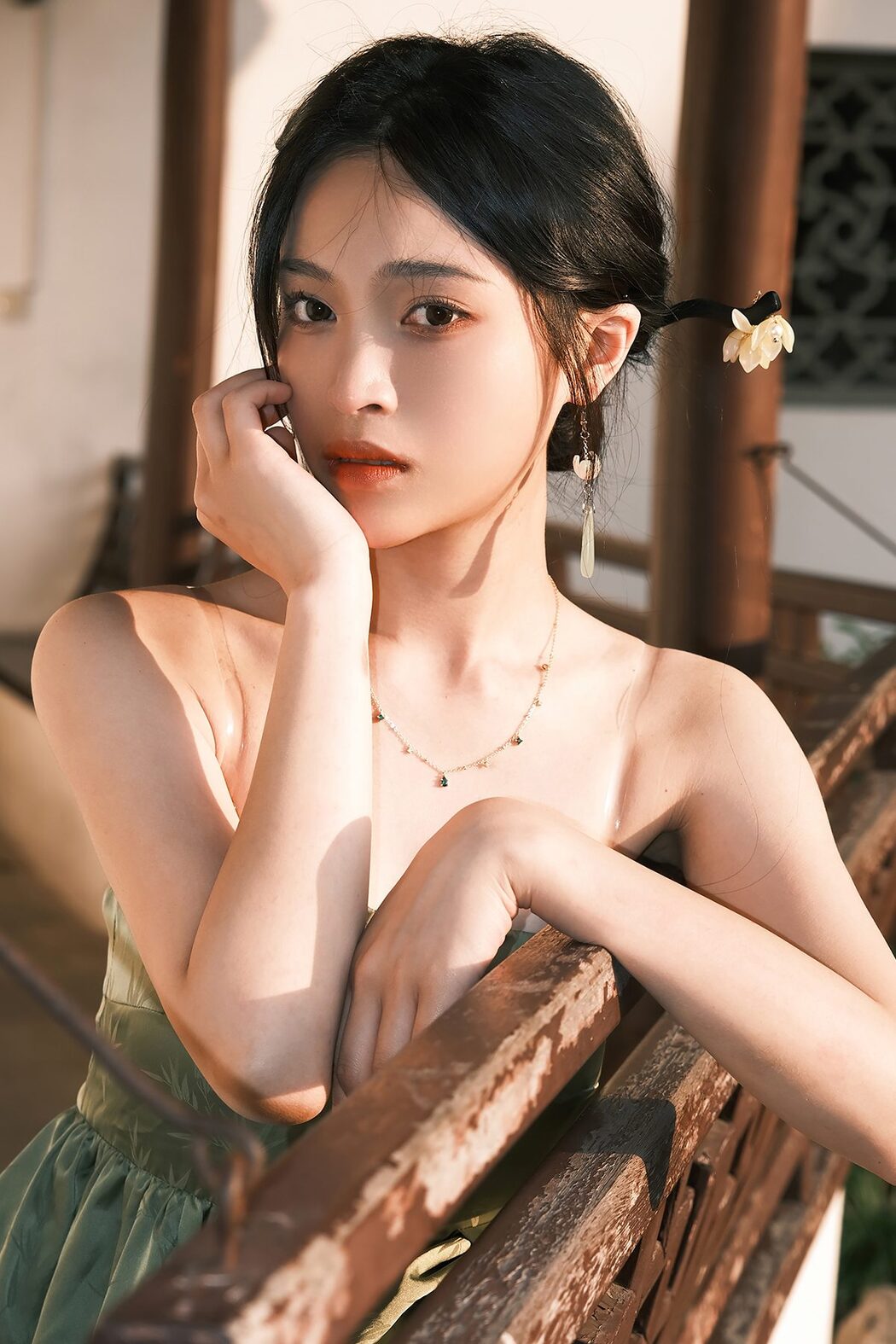YiTuYu艺图语 Vol.4679 Lu Rou Chi Bu Bao Cover Photo