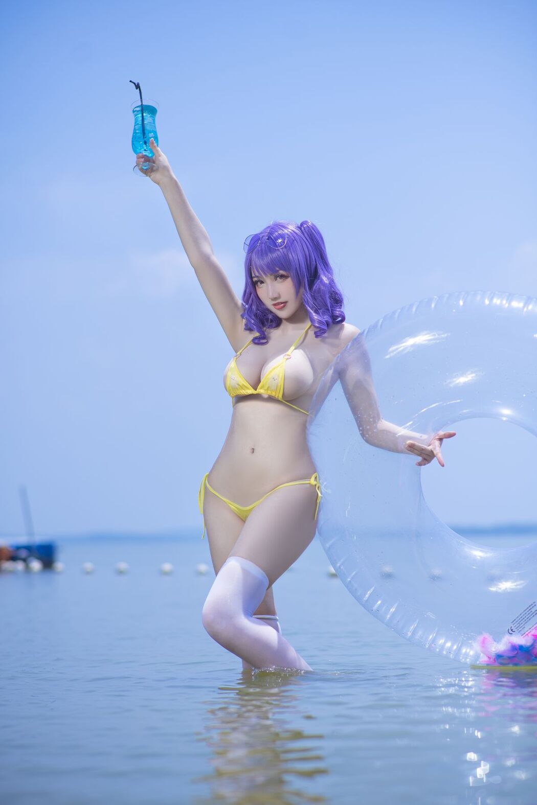 Coser@隼隼子 And 刺青Poi – 沙滩排球 (41P)