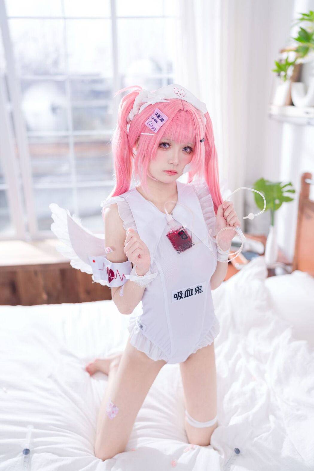 Coser@九柒喵 – 小护士针筒 (49P)