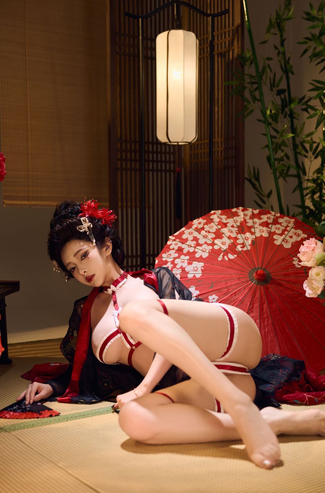 Coser@雯妹不讲道理 – 红袖添香 (62P – 4V)