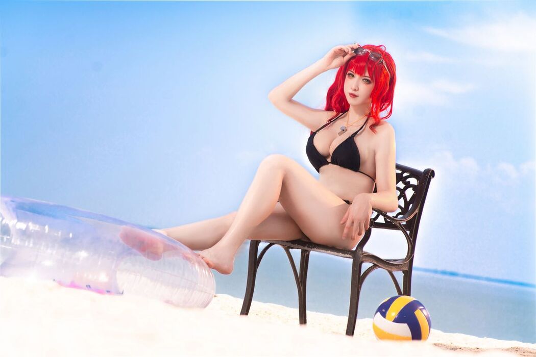 Coser@隼隼子 And 刺青Poi – 沙滩排球 (41P)