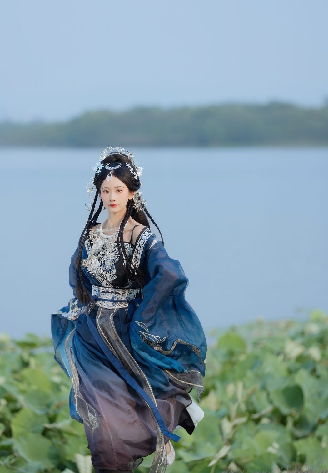 YiTuYu艺图语 Vol.4761 Jia Yue Yue Yue