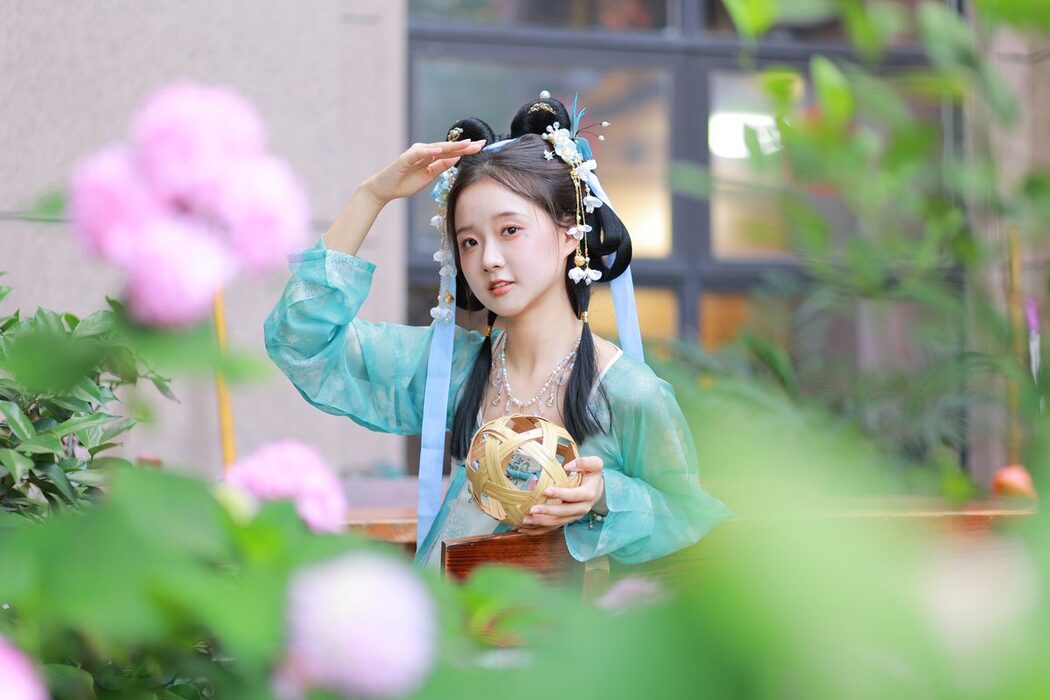 YiTuYu艺图语 Vol.4703 You Er Bai Bai