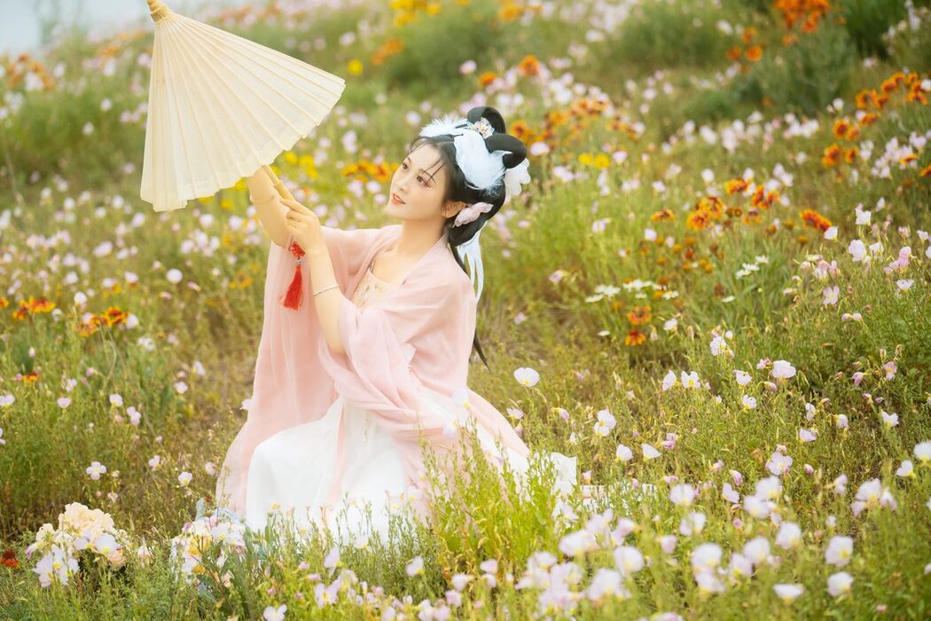 YiTuYu艺图语 Vol.4812 Shi Er