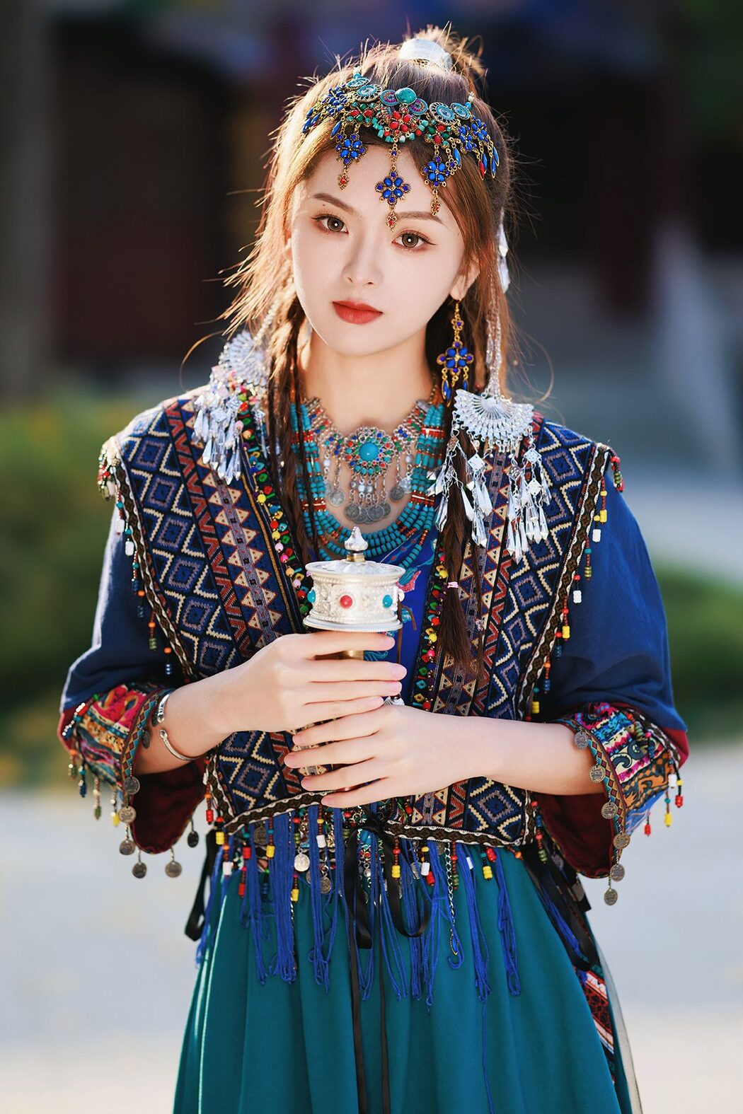 YiTuYu艺图语 Vol.4709 Zhang Zhang Bao Cover Photo