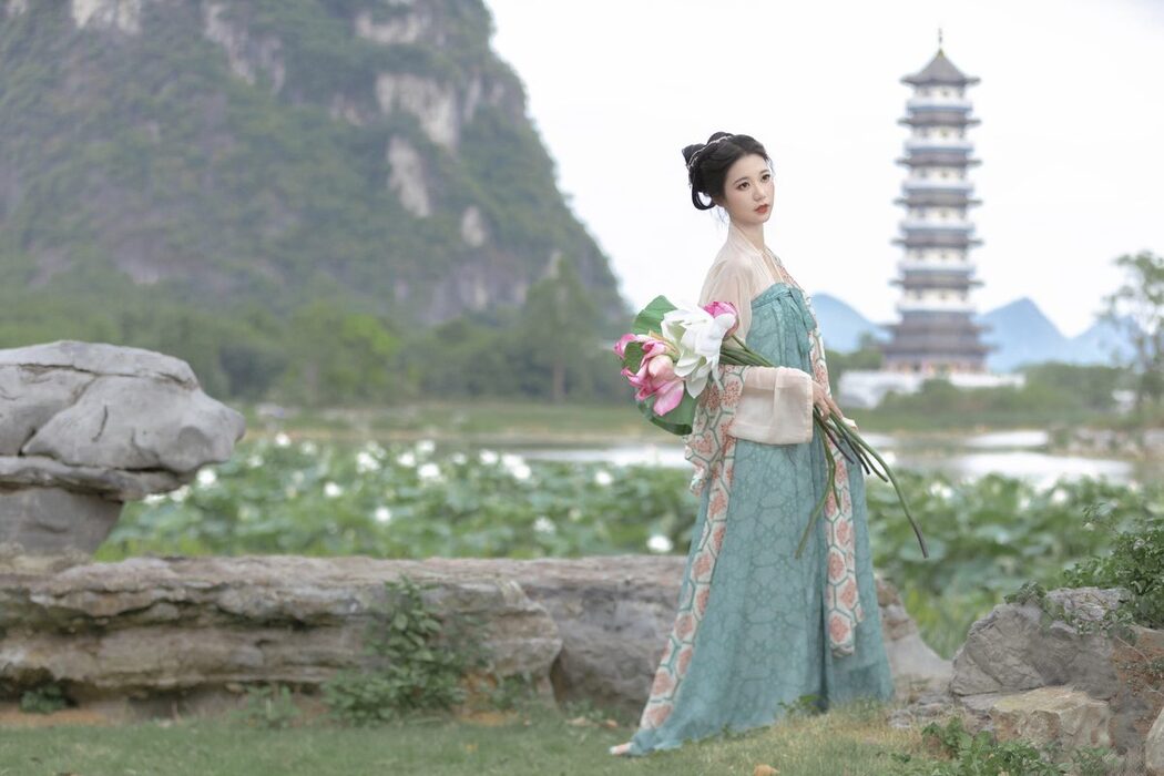 YiTuYu艺图语 Vol.4734 Lsababe